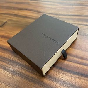 1 Authentic LV box - wallet size